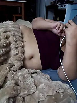 xlatinastar online show from 11-01-25, 12:12