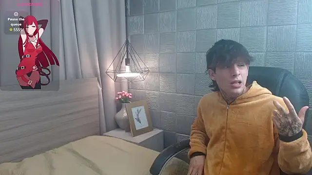 Iantwink18 online show from 09-12-25, 04:12