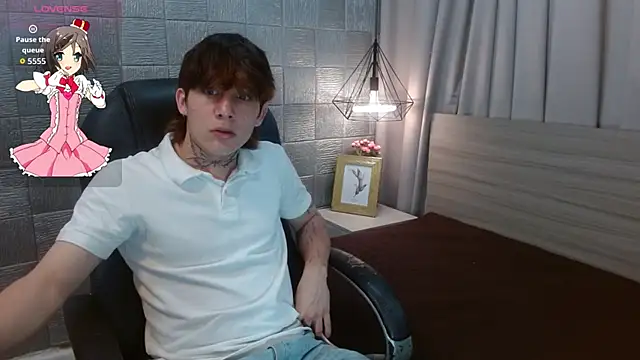 Iantwink18 online show from 10-02-25, 07:32