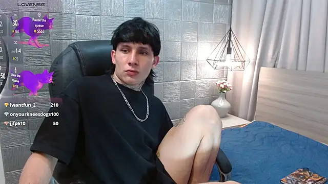 Iantwink18 online show from 10-16-25, 10:16