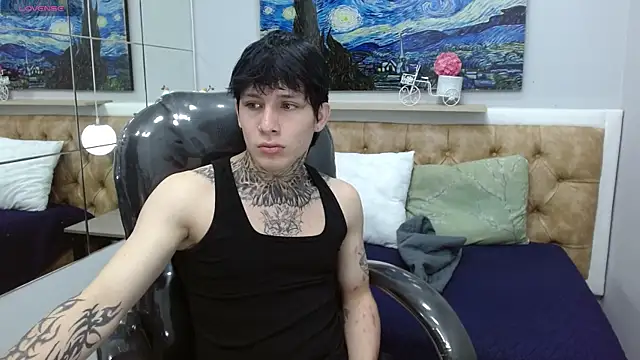 Iantwink18 online show from 01-05-26, 09:29