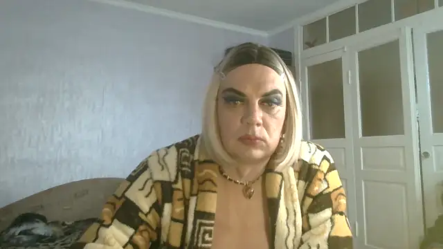 Snapshot of NiraFrost chatting on 03-21-26, 08:19 NiraFrost online show from 03-21-26, 08:19