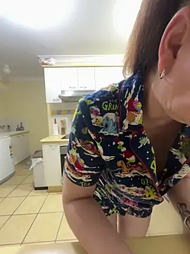 aussiepeaches online show from 12-03-25, 12:40