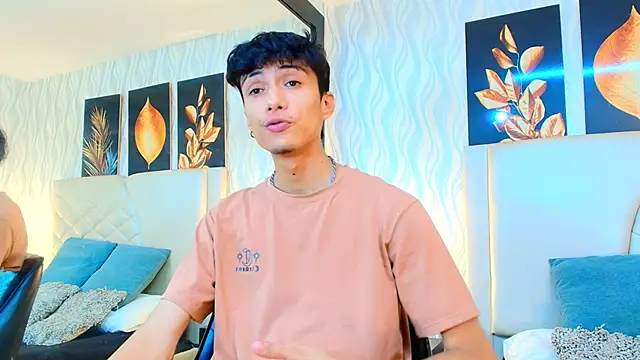 Snapshot of Lean_Portman chatting on 10-17-25, 08:22 Lean Portman online show from 10-17-25, 08:22