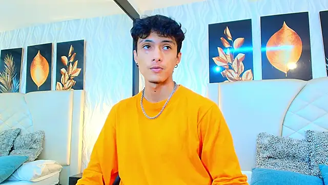 Snapshot of Lean_Portman chatting on 10-21-25, 08:42 Lean Portman online show from 10-21-25, 08:42