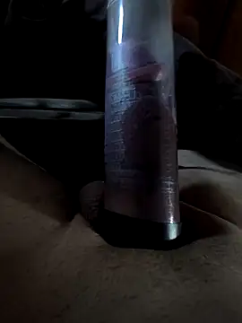 Snapshot of El_Andres_1 chatting on 10-26-25, 11:49 El Andres 1 online show from 10-26-25, 11:49