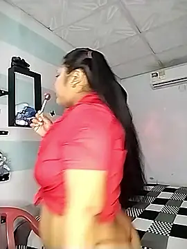 Angelly ricura online show from 10-25-25, 02:24