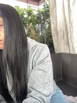 Adele Pinkk online show from 02-04-26, 01:06