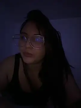 Snapshot of Angeldusttt chatting on 03-21-26, 03:22 Angeldusttt online show from 03-21-26, 03:22