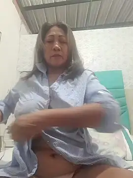 LizaMintelli online show from 05-17-26, 03:08