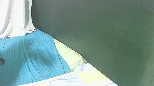 Snapshot of alisson__wood chatting on 11-20-25, 11:15 alisson wood online show from 11-20-25, 11:15