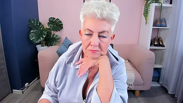 HotandMature online show from 09-29-25, 08:08