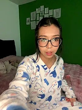 Valen-Foxx online show from 10-09-25, 06:00