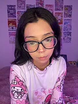 Valen-Foxx online show from 10-23-25, 05:29