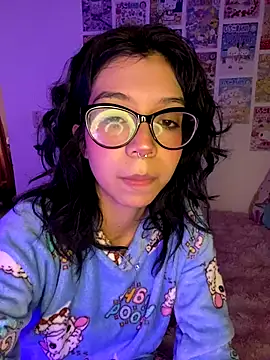 Valen-Foxx online show from 10-26-25, 07:31