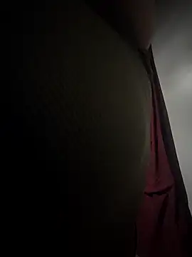 Snapshot of Ifyouknoyoukno90 chatting on 10-19-25, 05:52 Ifyouknoyoukno90 online show from 10-19-25, 05:52