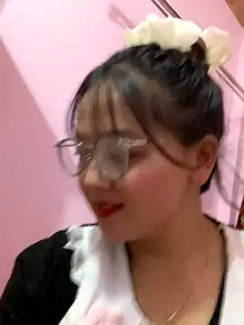 July-y online show from 09-11-25, 02:17