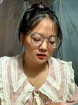 July-y online show from 09-19-25, 01:34