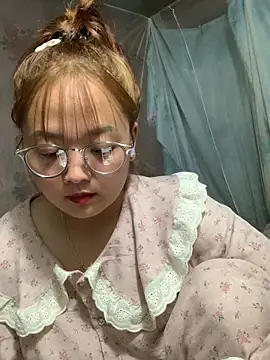 July-y online show from 09-29-25, 03:06