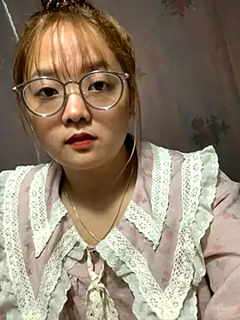 July-y online show from 10-03-25, 03:47