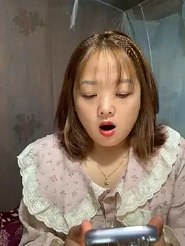 July-y online show from 10-16-25, 03:07