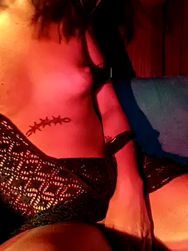 malvinaAAA online show from 12-05-25, 02:20