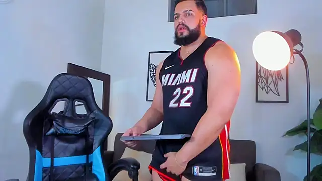 Justin kingX7 online show from 05-21-26, 04:41