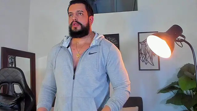 Justin kingX7 online show from 06-15-26, 04:04