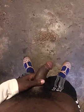 Snapshot of Madlabantu02 chatting on 03-07-26, 04:20 Madlabantu02 online show from 03-07-26, 04:20