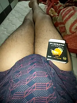 Snapshot of mommylover5 chatting on 11-25-25, 03:34 mommylover5 online show from 11-25-25, 03:34