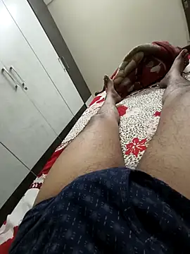 Snapshot of mommylover5 chatting on 02-07-26, 06:55 mommylover5 online show from 02-07-26, 06:55