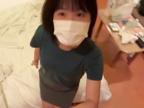 hikiwarinatto xoxo online show from 10-08-25, 01:09