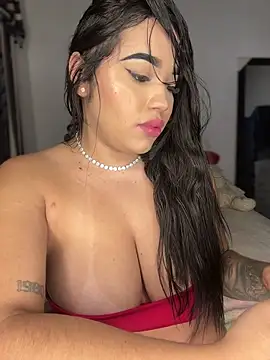 SofiaWildee online show from 05-16-26, 04:53
