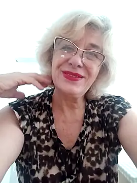 52MiaLove02 online show from 09-15-25, 04:34