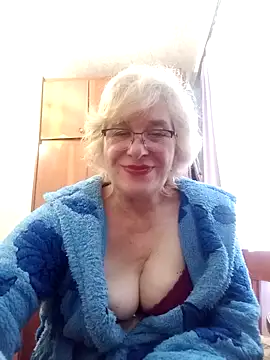 52MiaLove02 online show from 05-10-26, 08:30