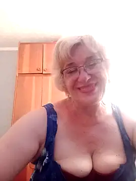 52MiaLove02 online show from 06-30-26, 04:52