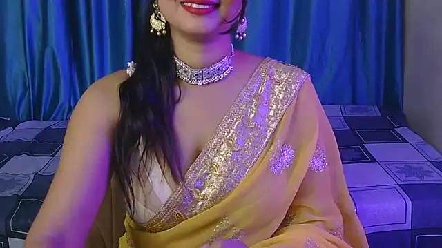 priya-kumari22 online show from 11-20-25, 04:34