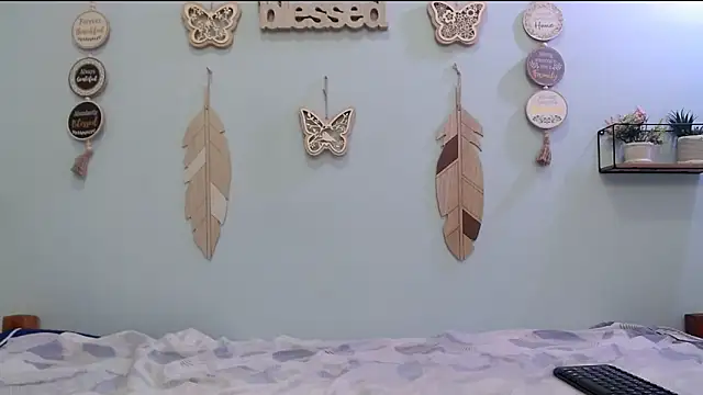 Snapshot of ashlyanaldeep18 chatting on 10-27-25, 12:58 ashlyanaldeep18 online show from 10-27-25, 12:58