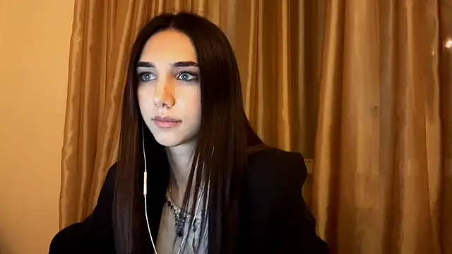 LinaMour online show from 09-20-25, 10:11