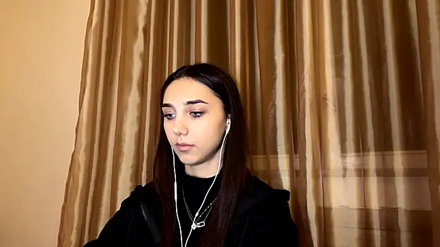 LinaMour online show from 11-07-25, 10:10