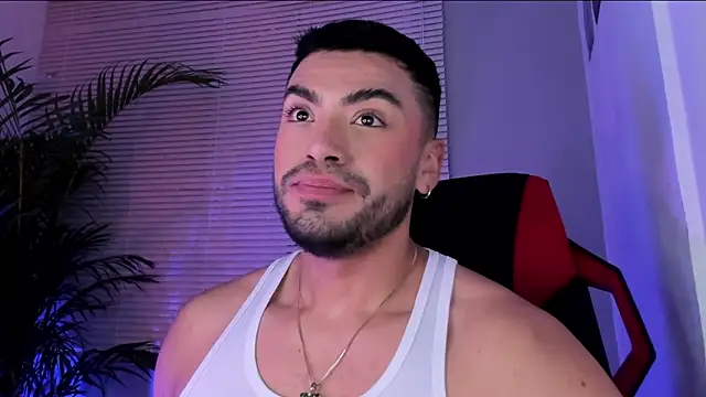 Alexander Diiaz online show from 09-12-25, 10:37