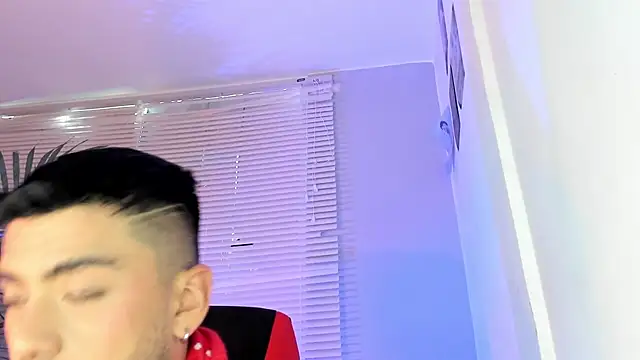 Alexander Diiaz online show from 09-25-25, 11:36