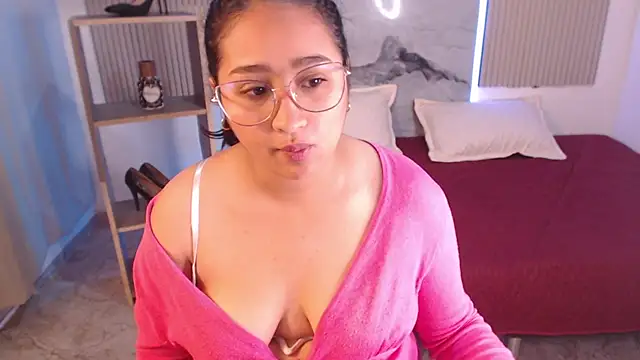 Thais Miss online show from 09-09-25, 12:48