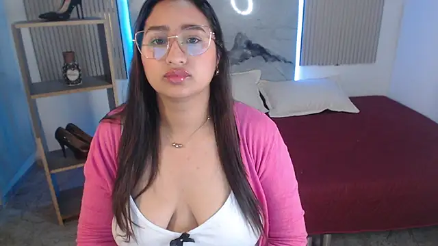 Thais Miss online show from 09-22-25, 12:18