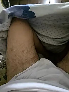 Snapshot of sisman31 chatting on 10-11-25, 12:32 sisman31 online show from 10-11-25, 12:32