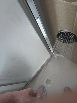 Snapshot of sisman31 chatting on 11-02-25, 08:44 sisman31 online show from 11-02-25, 08:44