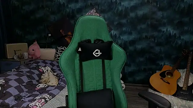 artass2 online show from 10-04-25, 10:52