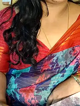 Angel0731 online show from 12-15-25, 05:17