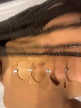 Idonotcherishu online show from 11-17-25, 10:21