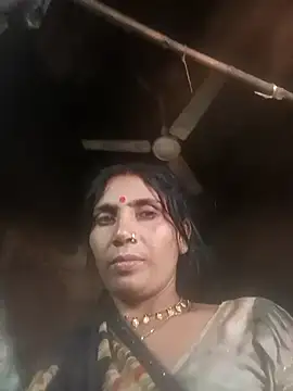 Snapshot of Sapnaji500 chatting on 11-10-25, 05:39 Sapnaji500 online show from 11-10-25, 05:39